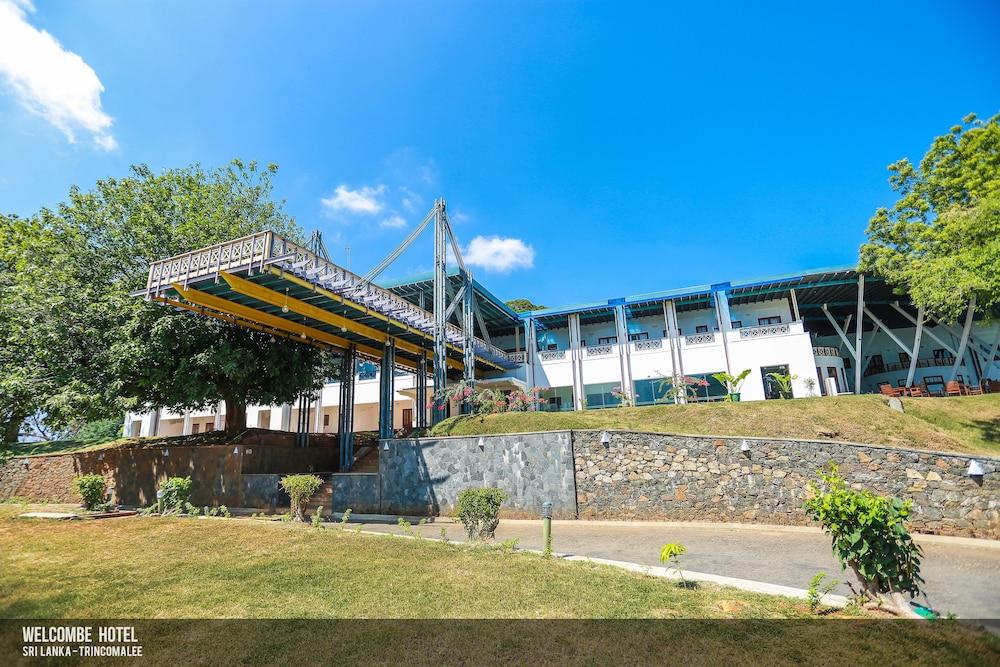 Welcombe Hotel Trincomalee Buitenkant foto